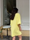 Хлопковое платье-футболка с рисунком желтого цвета 33660