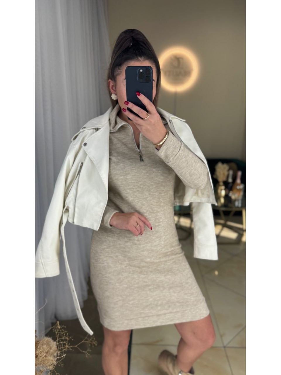 Базова ангорова сукня міні бежевого кольору 35975