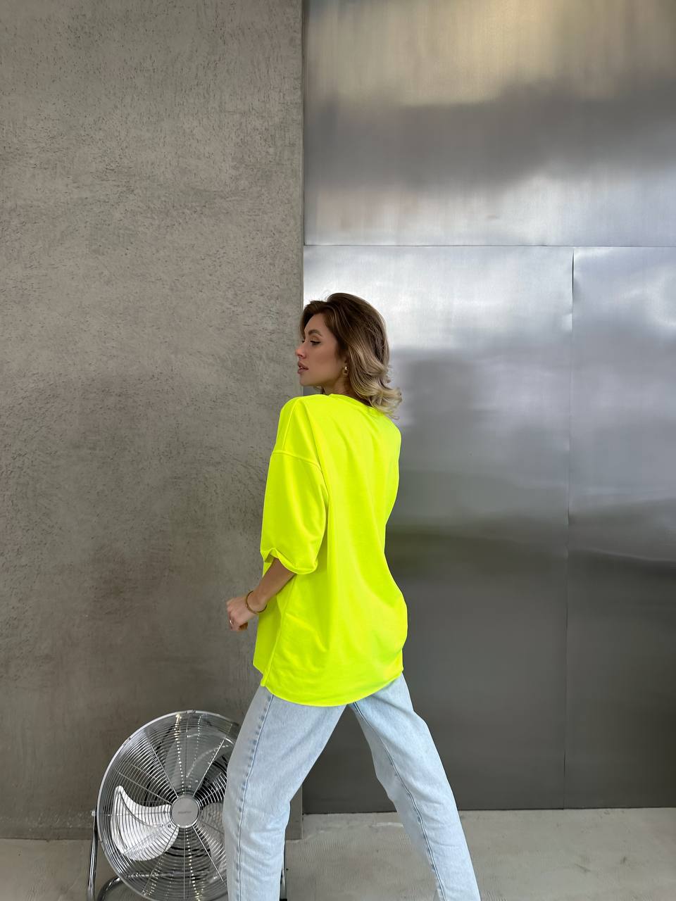 Базова, яскрава футболка жовтого кольору 28837