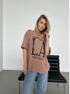 Базова жіноча футболка з написом кавового кольору 31490