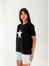 Базовая женская футболка со звездой черного цвета 33297