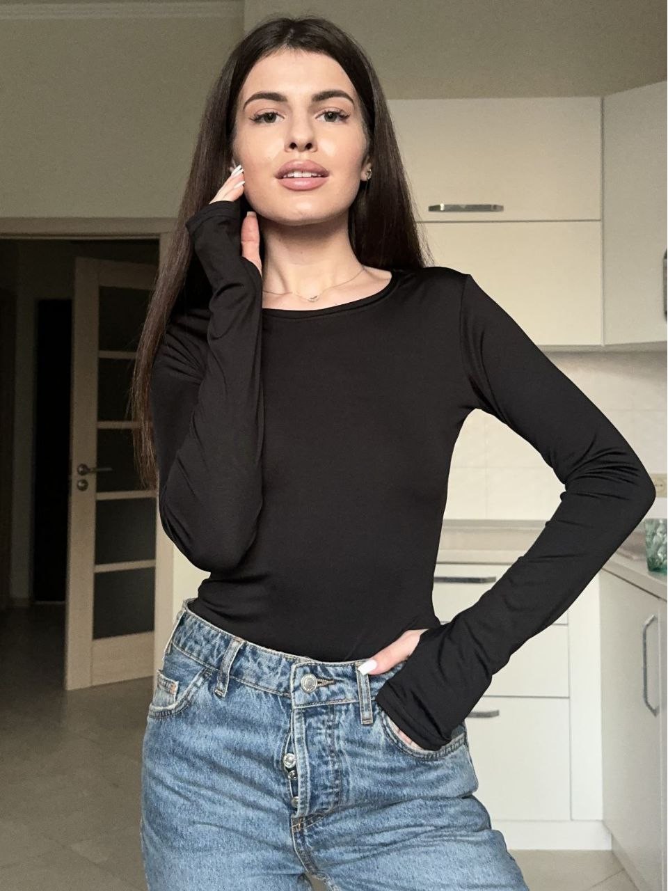 Базовий однотонний боді чорного кольору 35534