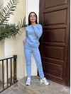 Базовий теплий жiночий костюм блакитного кольору 35425