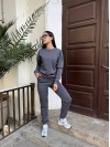 Базовий теплий жiночий костюм графiтового кольору 35426