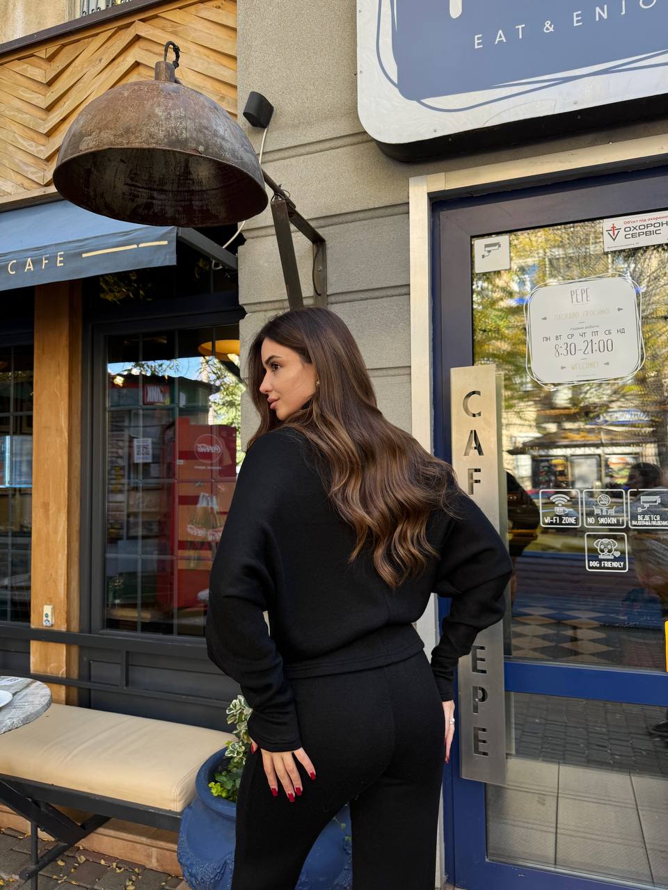 Базовий жiночий костюм з ангори чорного кольору 35594