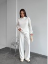 Базовий жiночий костюм з ангори молочного кольору 35287