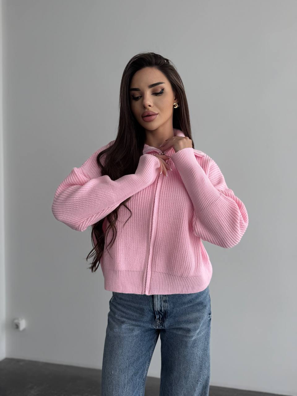 Базовий жіночий светр зi змiкою рожевого кольору 35839