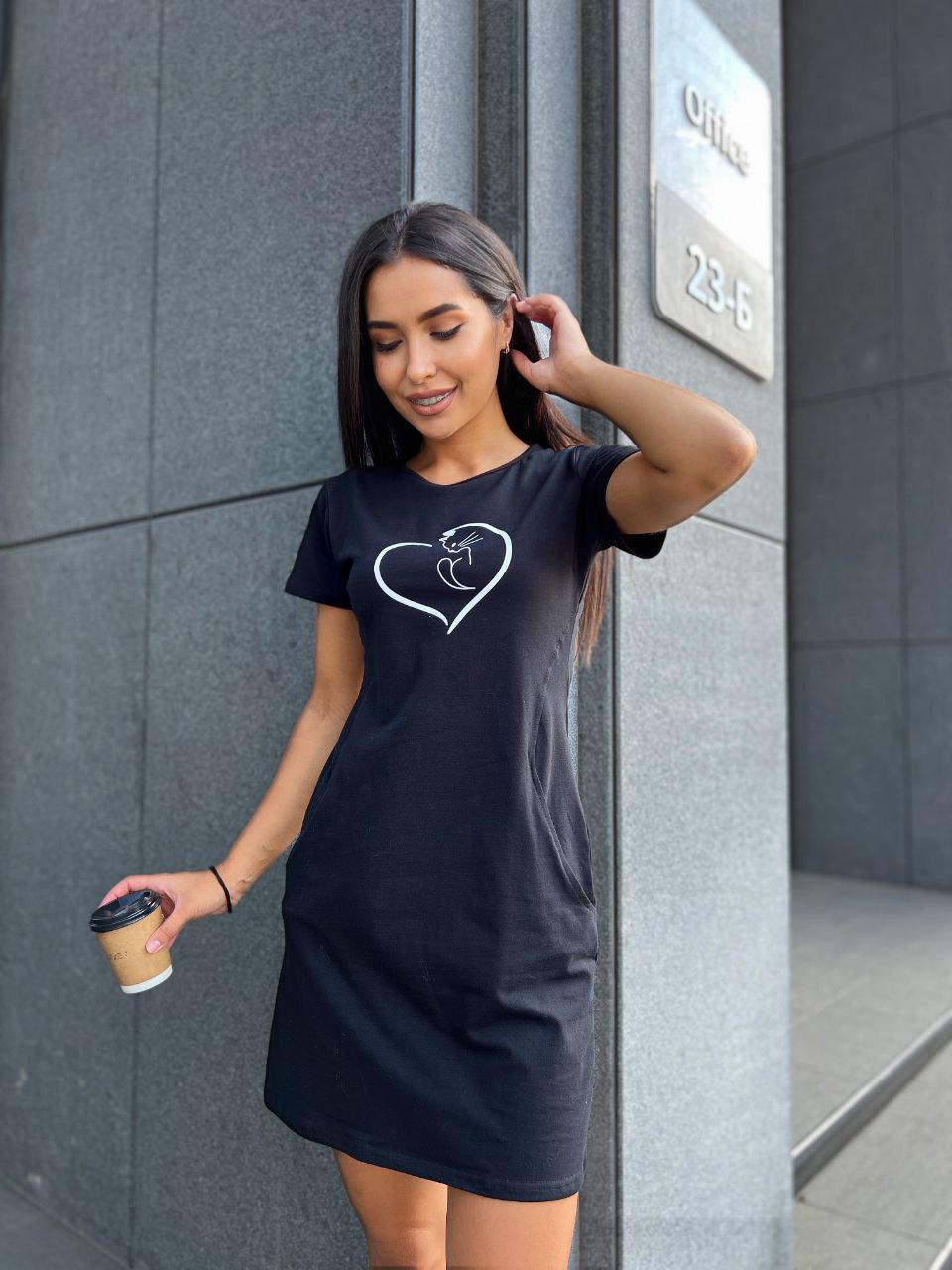 Базовое повседневное платье черного цвета 27386