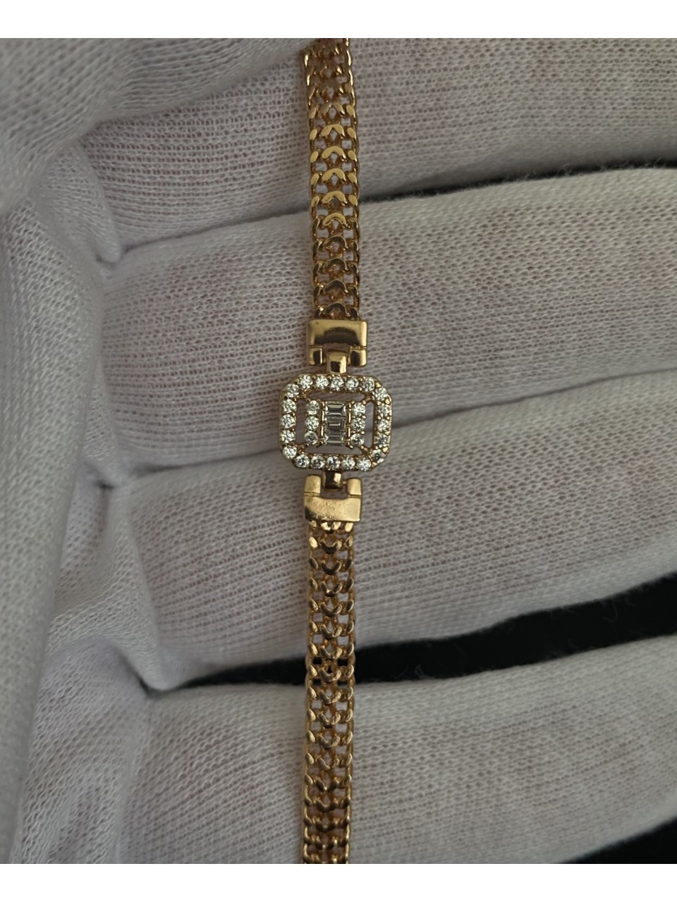 Браслет золотого цвета замок шарнир 32769