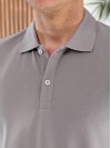Чоловіча футболка-поло сiрого кольору 33691