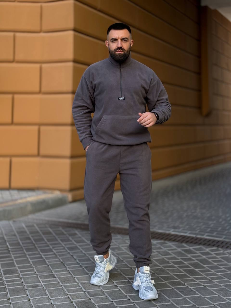 Чоловічий  флiсовий костюм графiтового кольору 35066