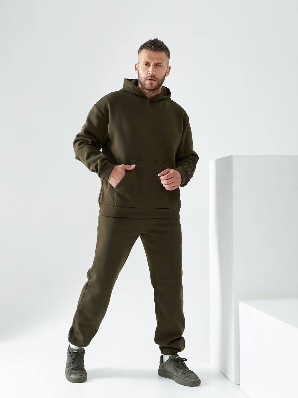 Чоловічий спортивний костюм на флiсi кольору хакi 34199