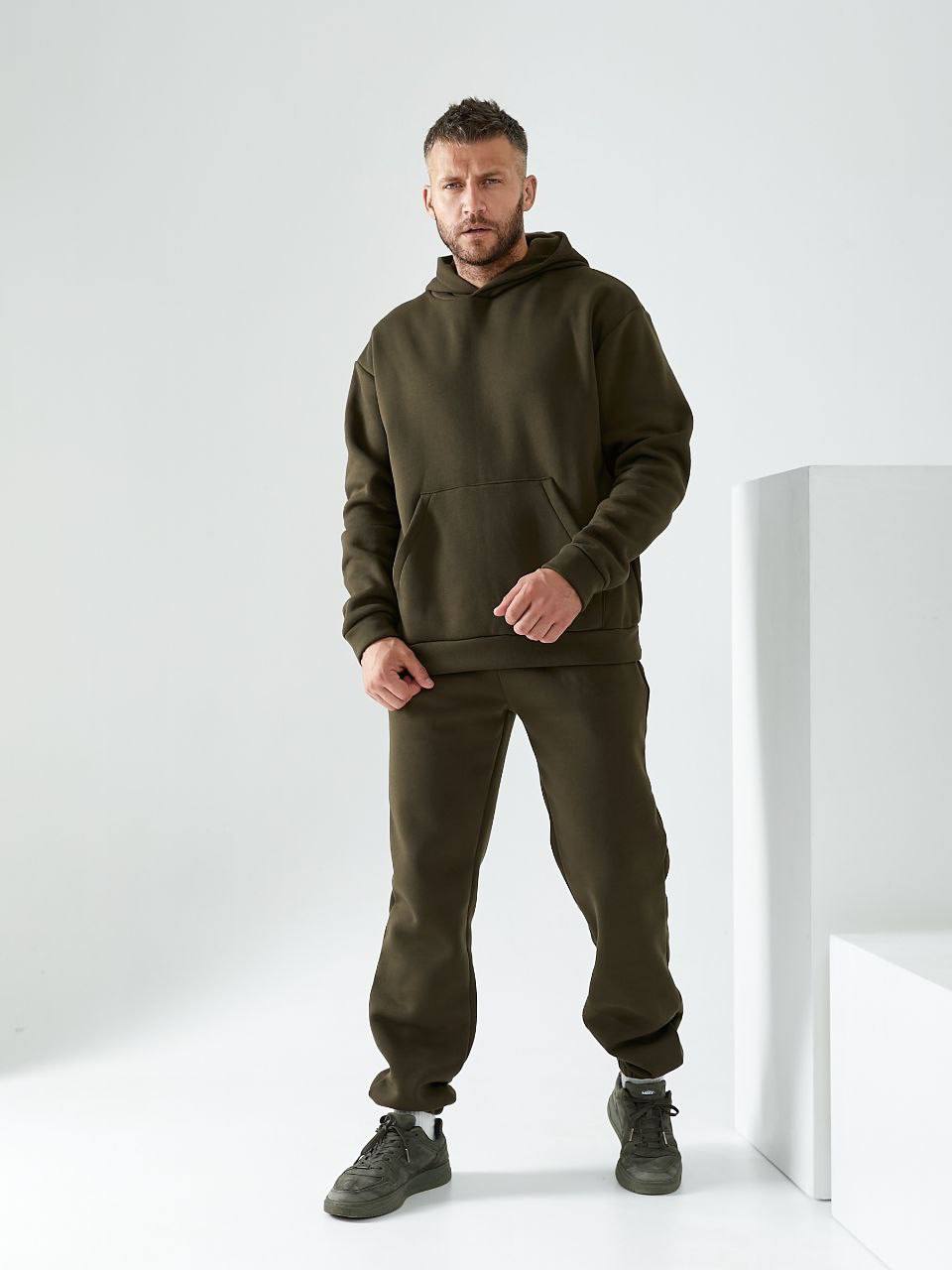 Чоловічий спортивний костюм на флiсi кольору хакi 34199