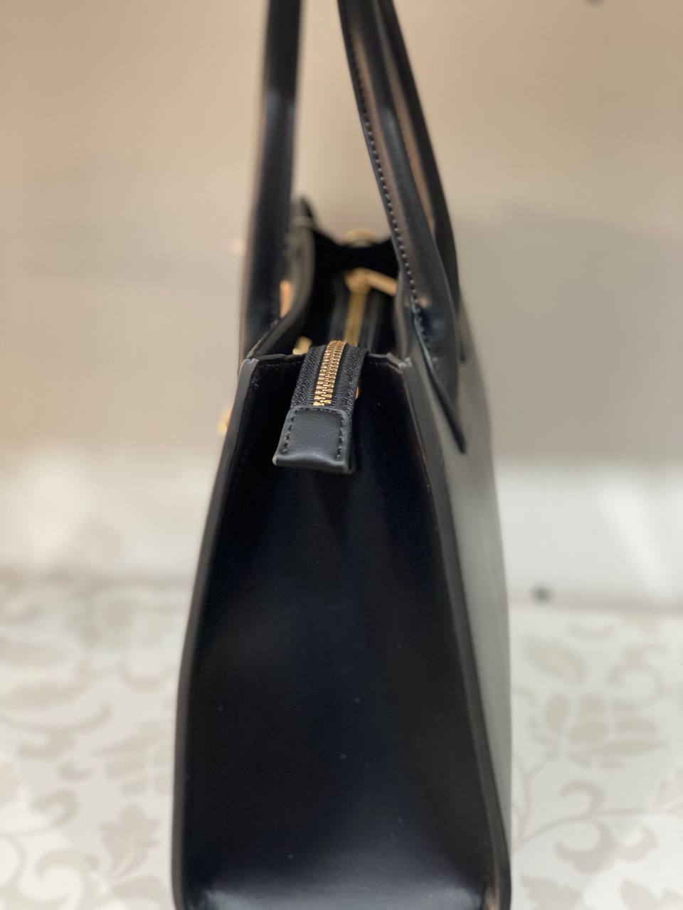 Ділова жіноча сумка із еко-шкіри чорного кольору 31997