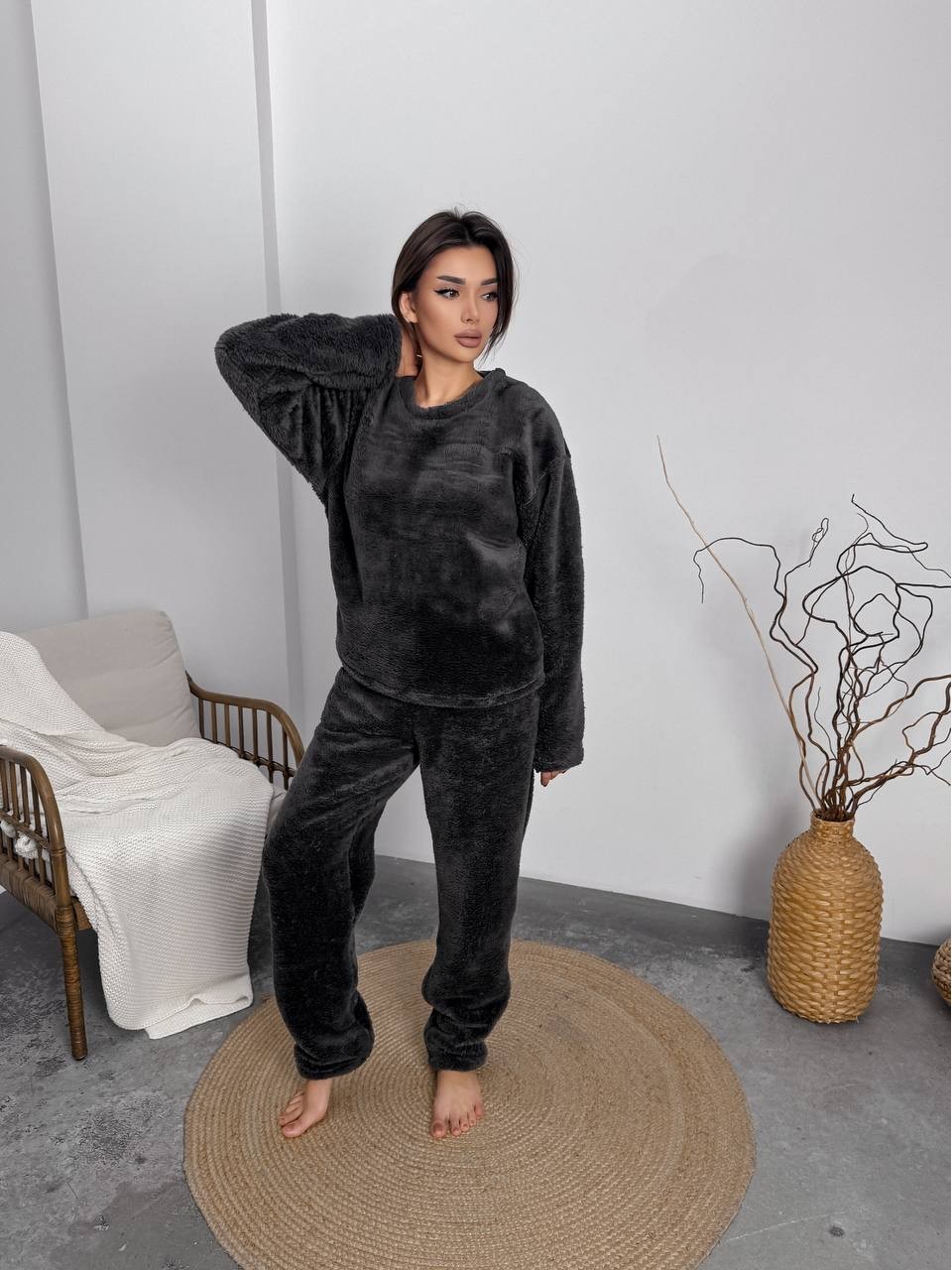 Домашній жiночий костюм з махри графiтового кольору  36074