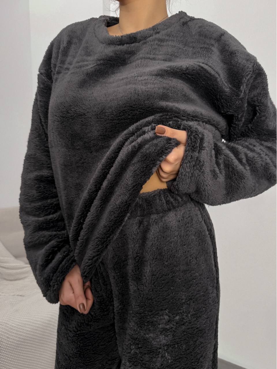Домашній жiночий костюм з махри графiтового кольору  36074