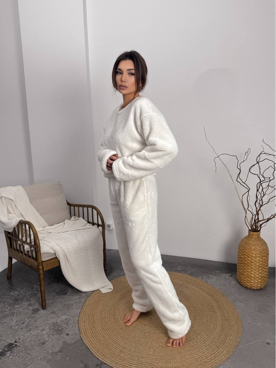 Домашній жiночий костюм з махри молочного кольору  36072