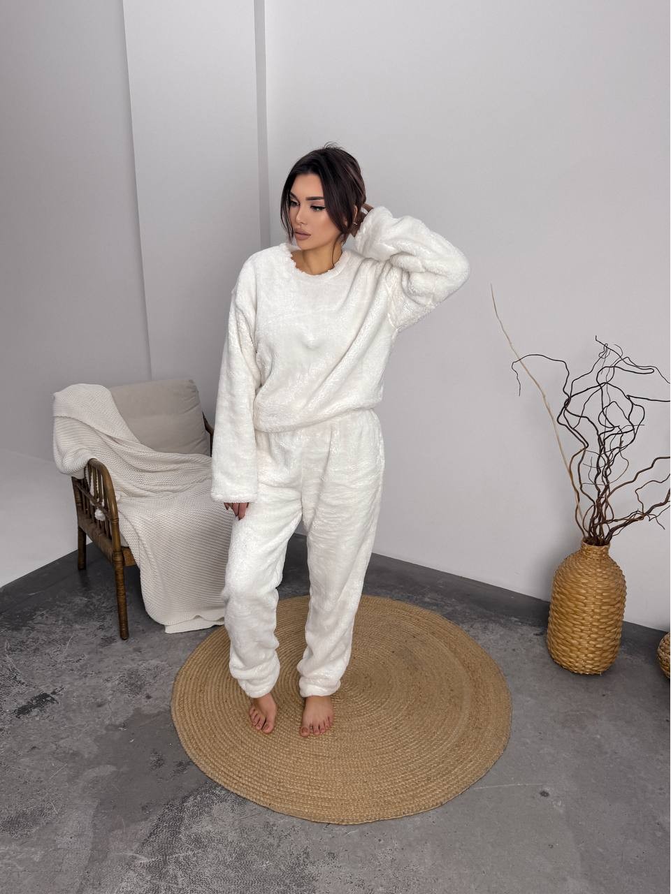 Домашній жiночий костюм з махри молочного кольору  36072