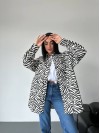 Джинсовая женская рубашка стиля зебры черно-белого цвета 34284