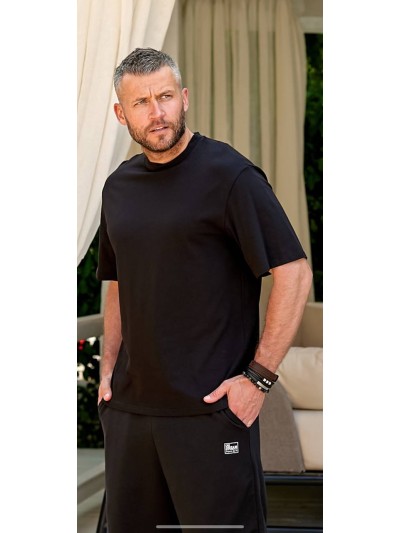 Футболка чоловіча чорного кольору 33591