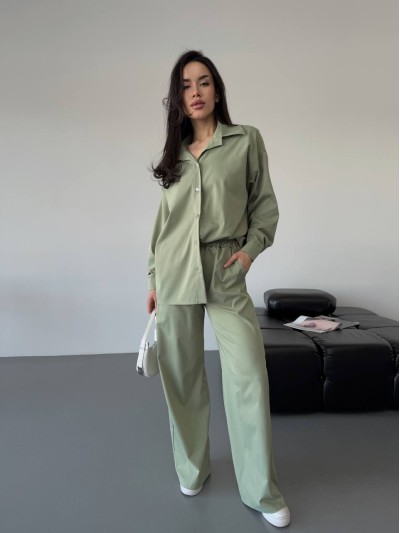 Бавовняний прогулянковий костюм оливкового кольору 31464