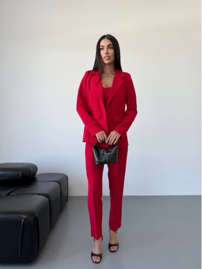 Класичний жiночий костюм тройка з топом червоного кольору 34247