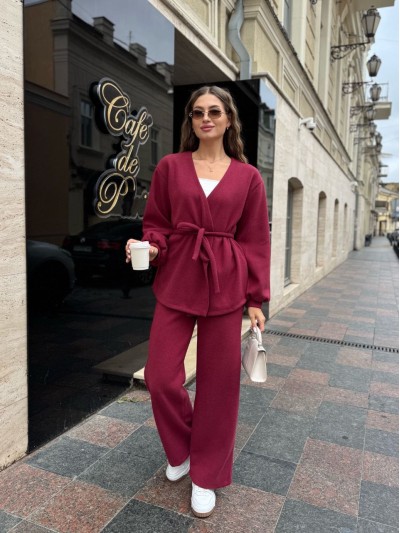Класичний жiночий костюм з ангори бордового кольору 35303