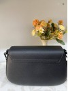 Классическая женская сумка из эко-кожи черного цвета 31931
