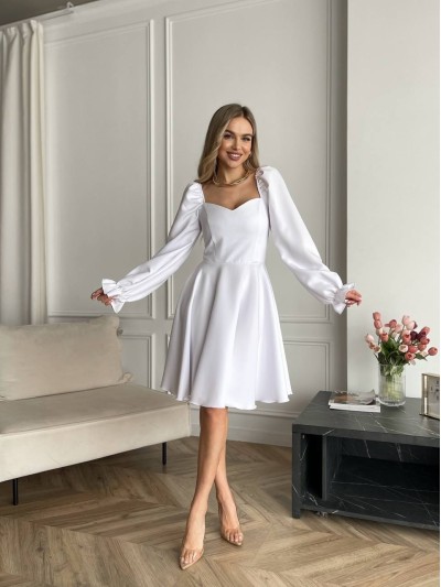 Классическое платье мини белого цвета 30911