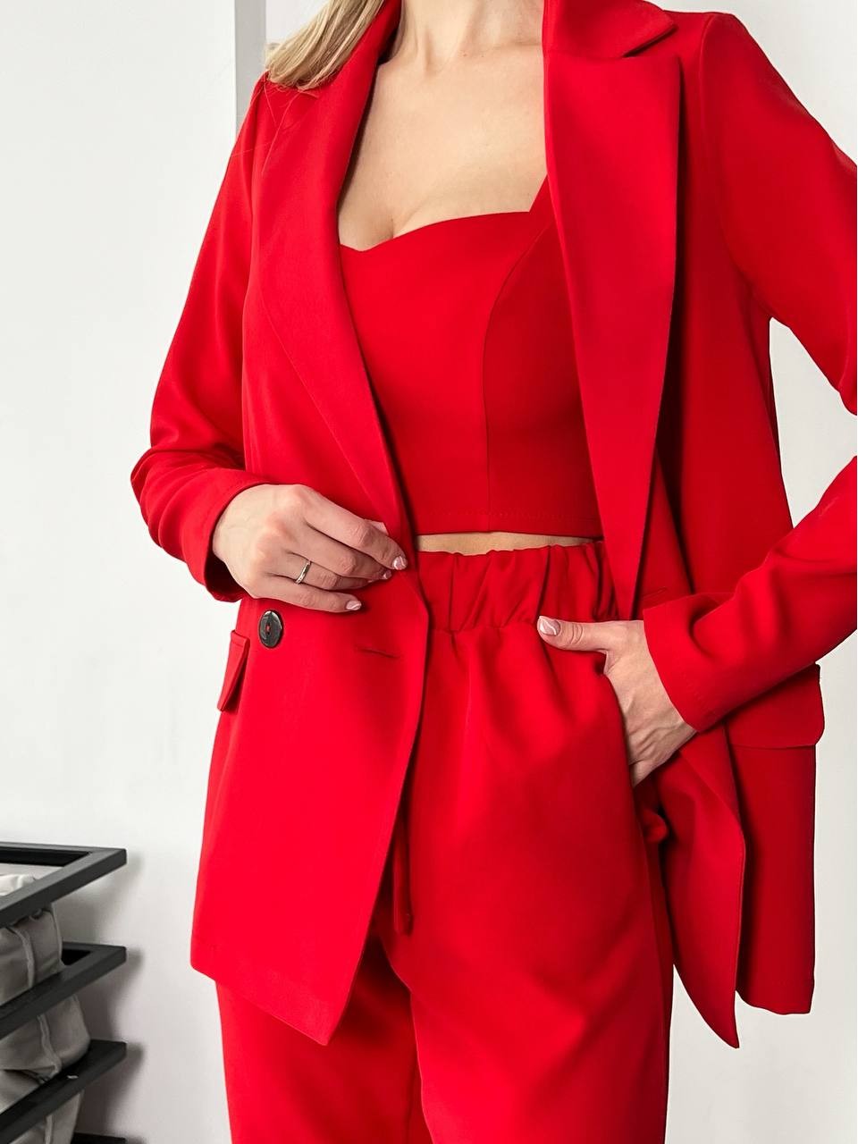 Костюм-трійка червоного кольору 24435