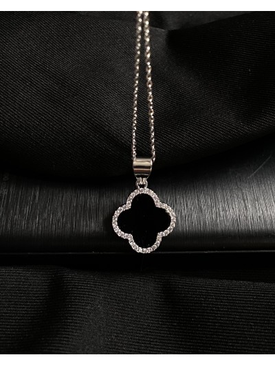 Кулон "Клевер" з ланцюжком срібного кольору 30621