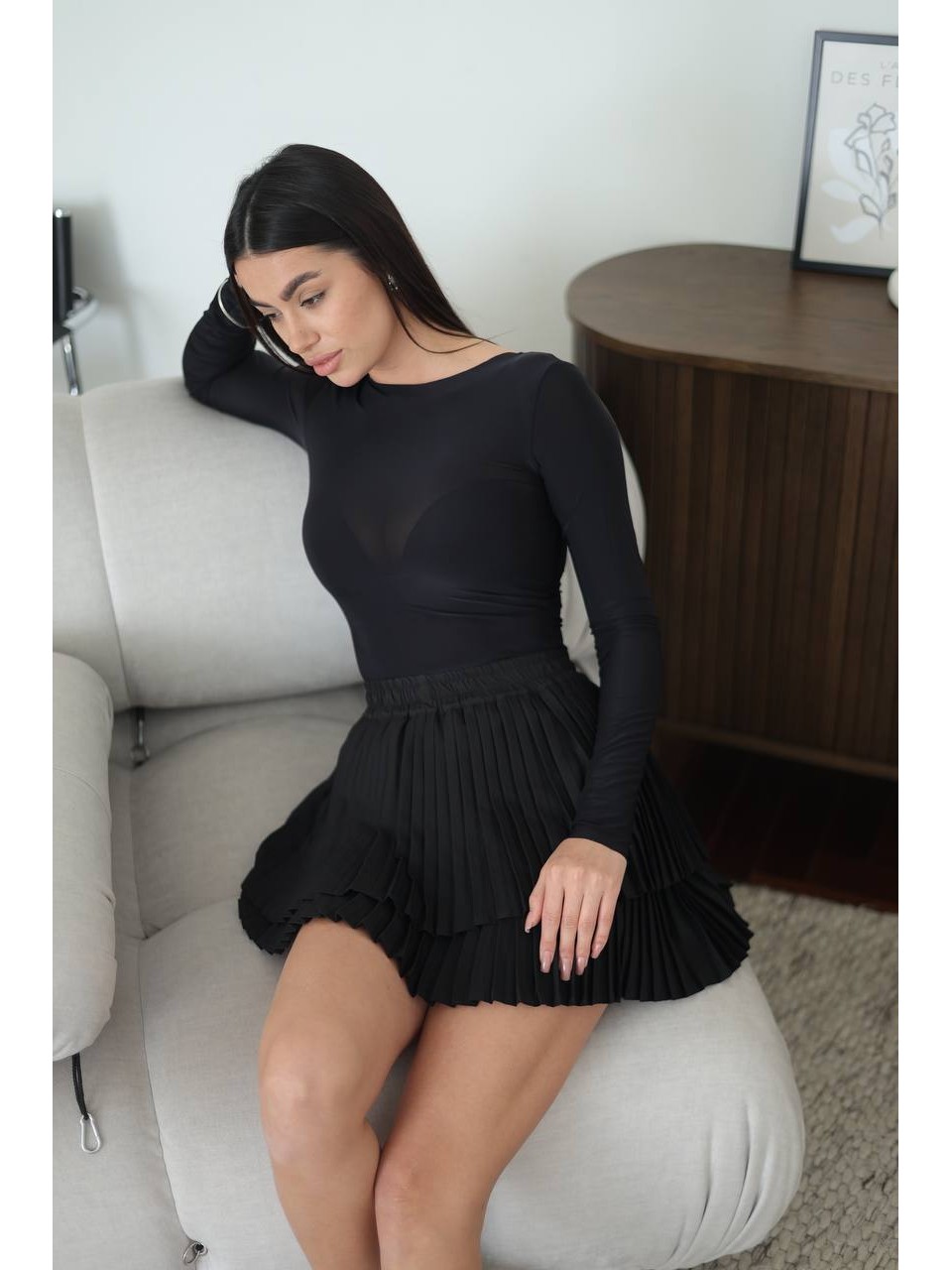 Легка спідниця-теніска чорного кольору 32095