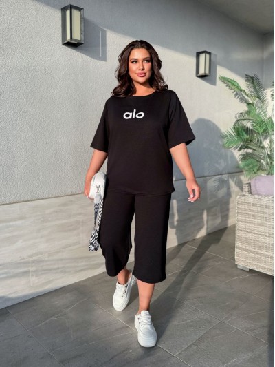 Легкий повсякденний костюм чорного кольору 33178