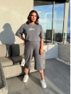 Легкий повсякденний костюм сiрого кольору 33179