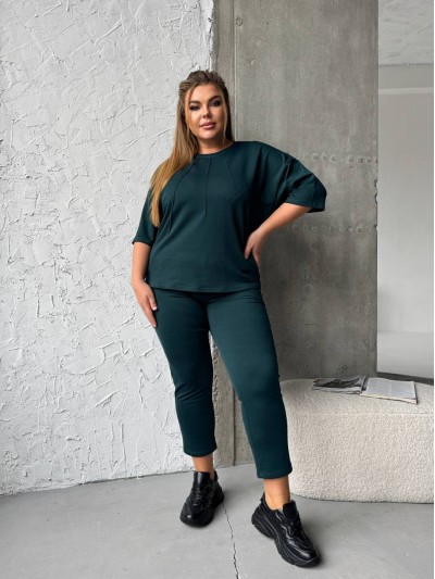 Легкий спортивний костюм смарагдового кольору 30946
