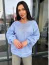Легкий жіночий светр із вирізом блакитного кольору 31725