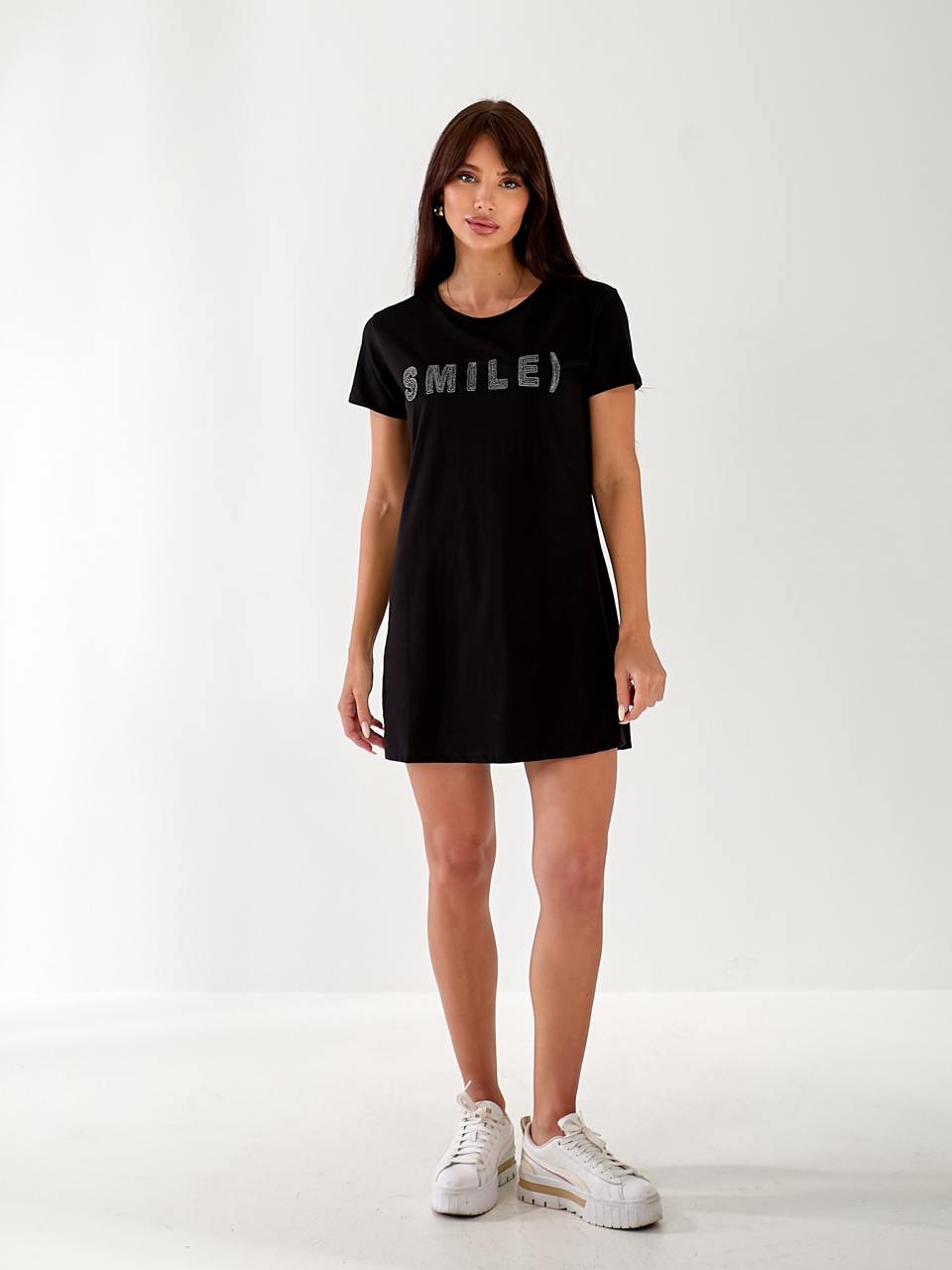 Легкое платье-футболка с надписью черного цвета 33302