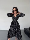 Легкое платье миди на запах в горох черного цвета 32585