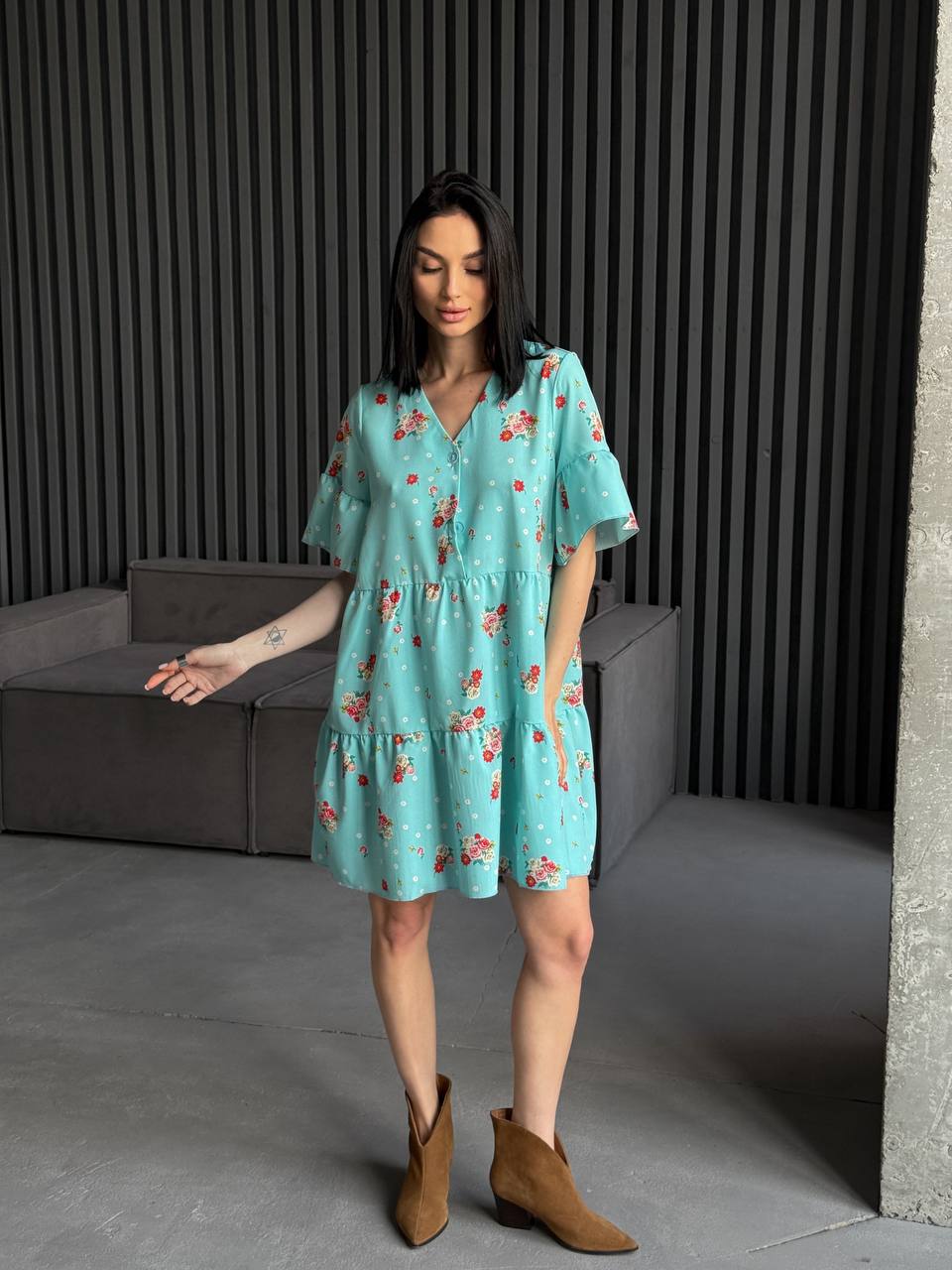 Легкое платье мини мятного цвета 31875