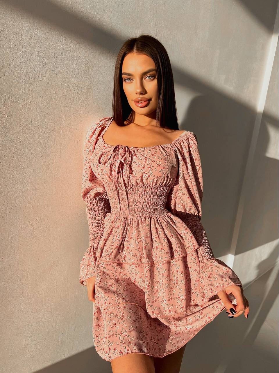 Легка сукня міні рожевого кольору 31833