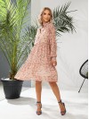 Легкое шифоновое платье бежевого цвета 28545