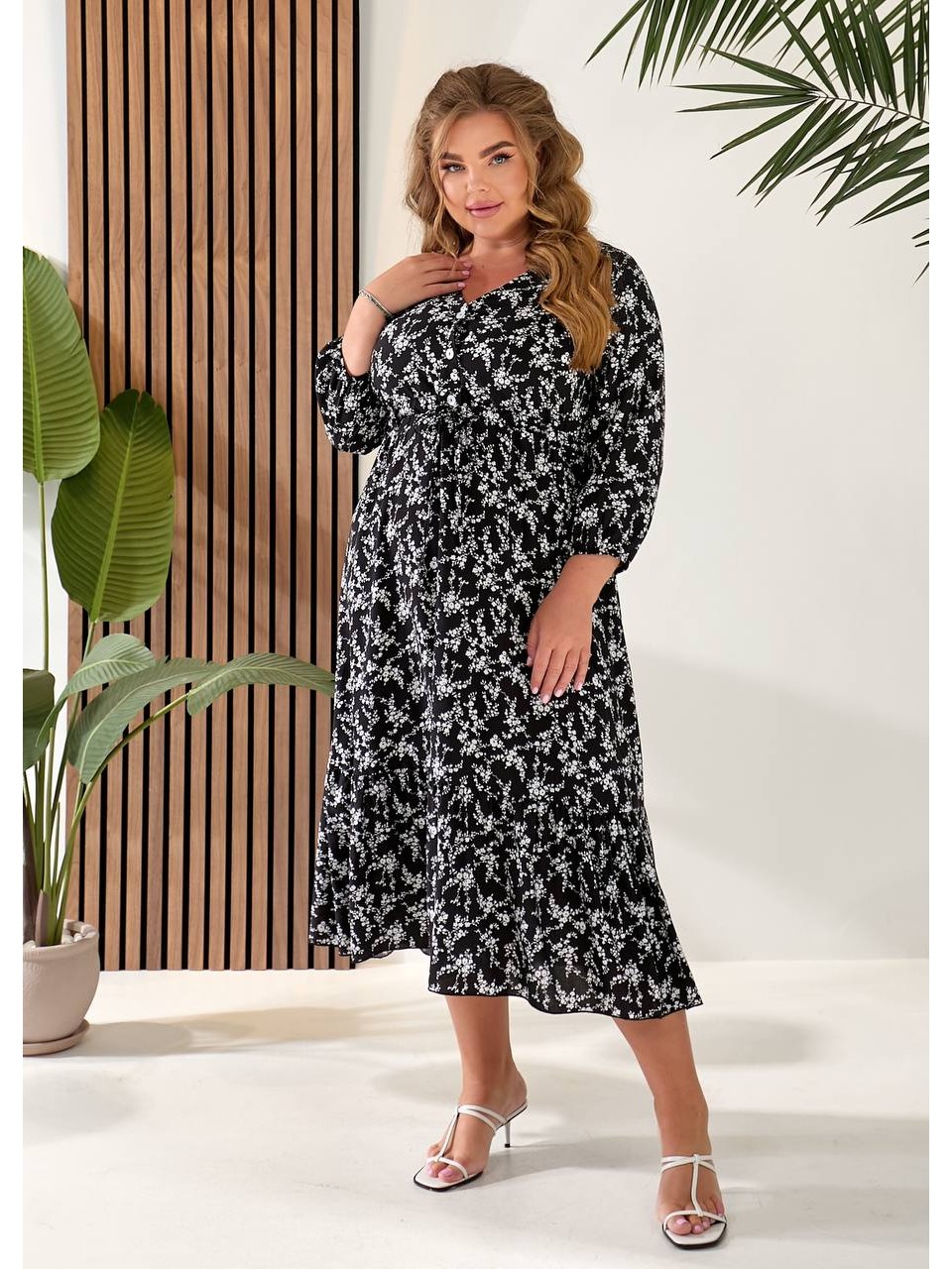 Літня сукня міді із завищеною талією чорного кольору 33339