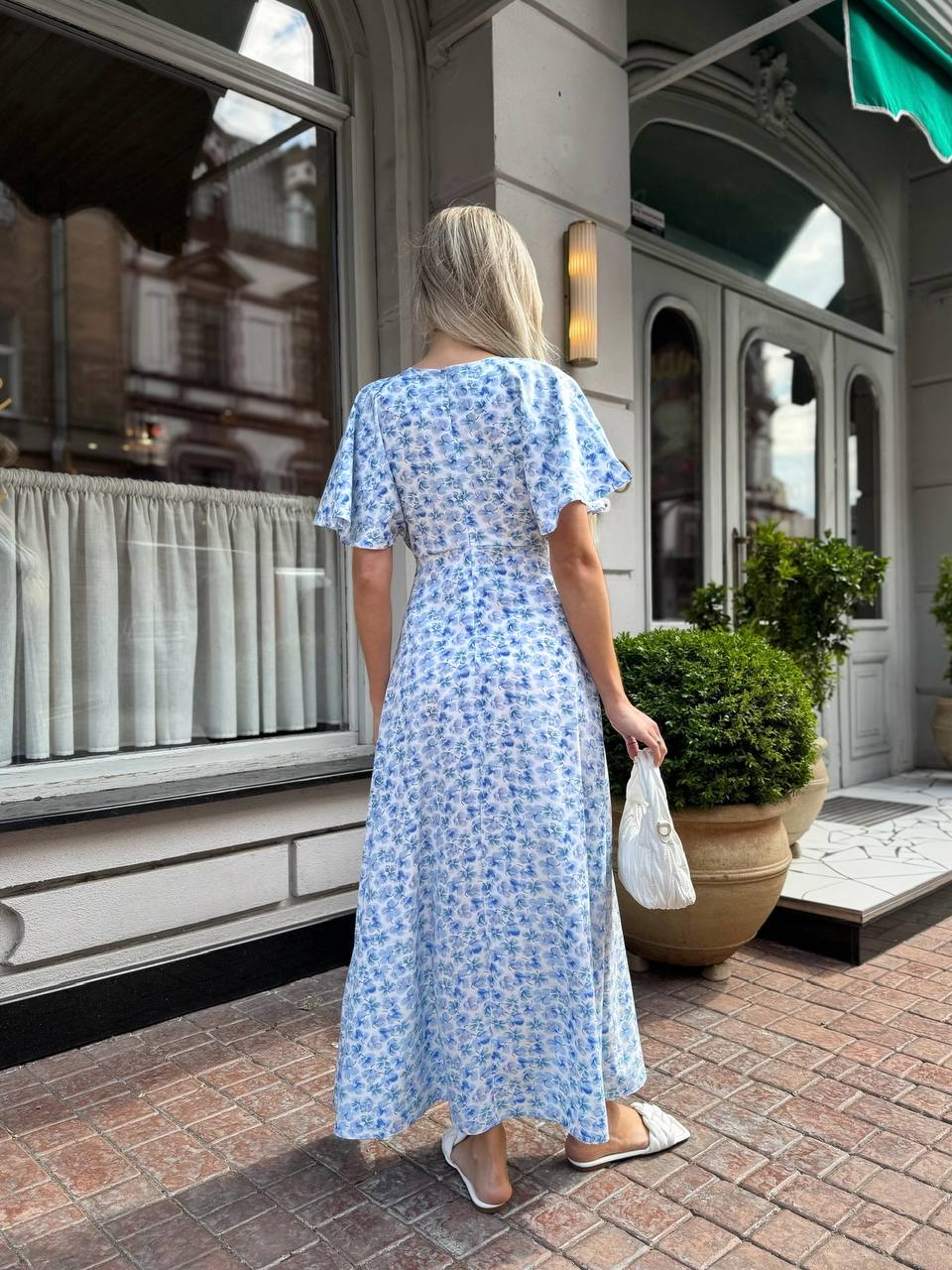 Літнє плаття міді у квітку блакитного кольору 33385