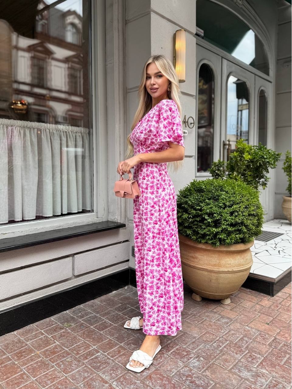 Літнє плаття міді у квітку малинового кольору 33384