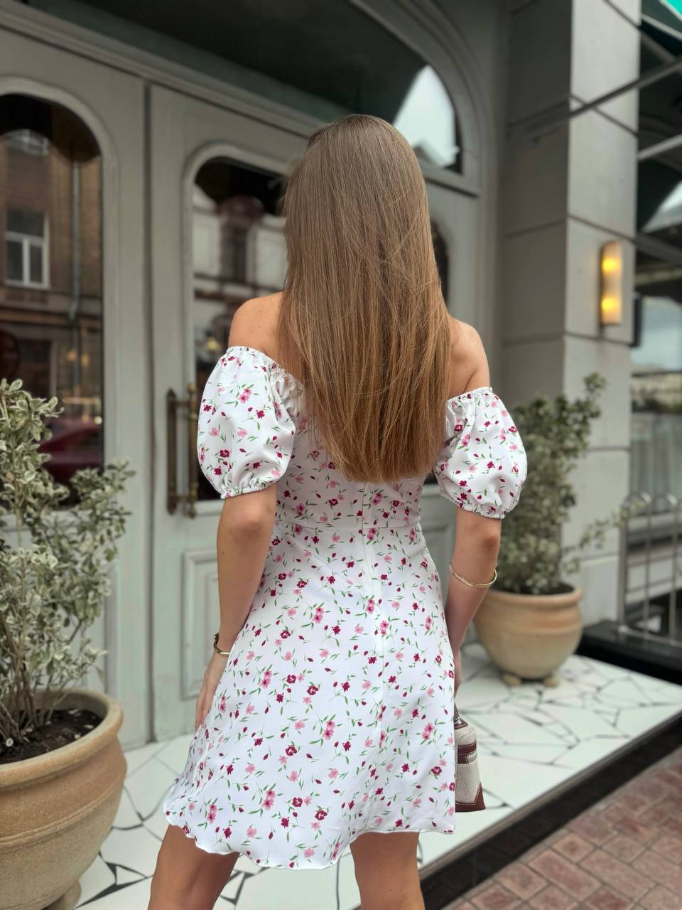 Літня сукня міні молочного кольору 33210