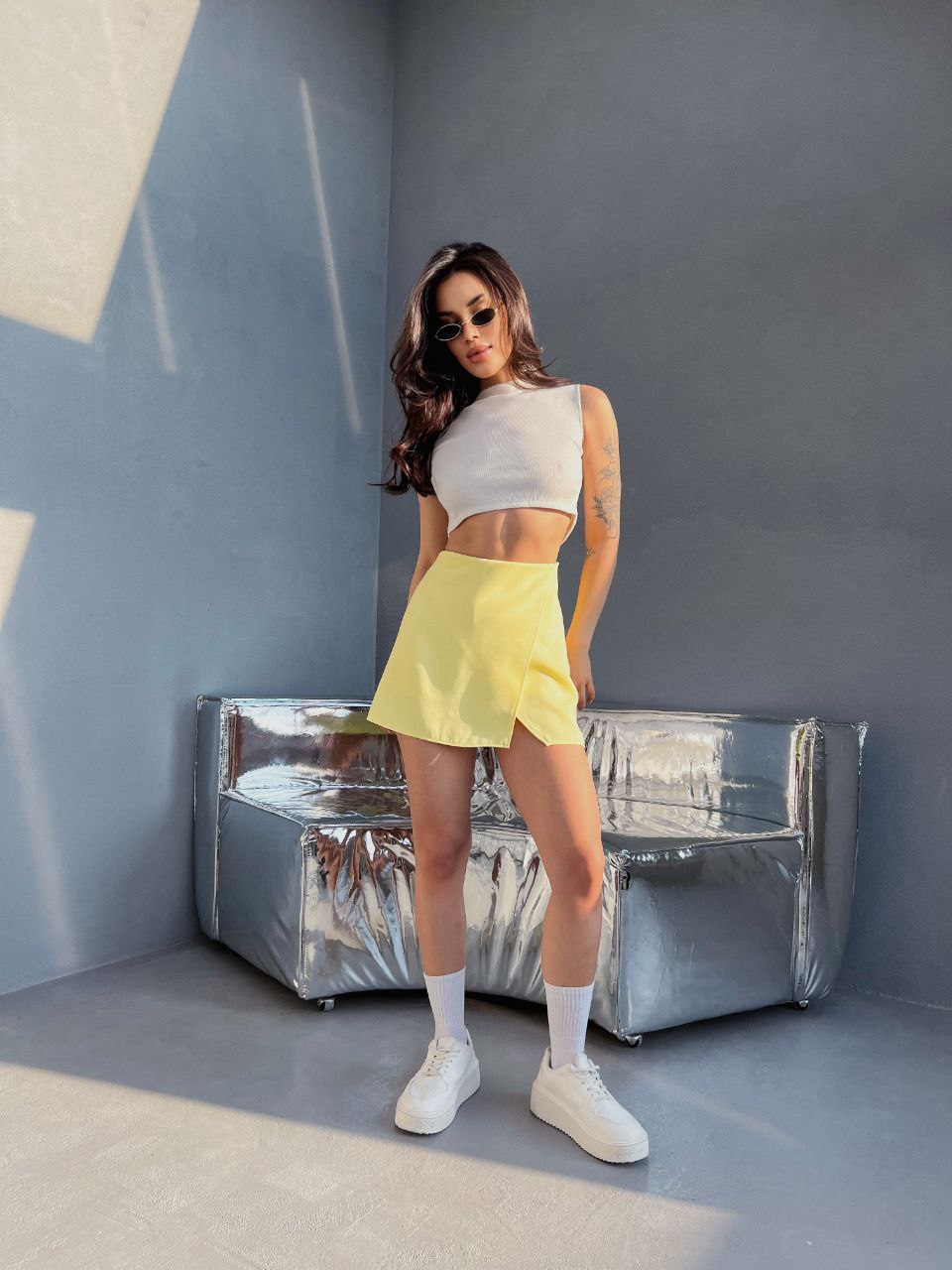 Міні спідниця-шорти жовтого кольору 31617