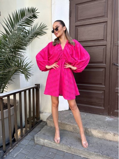 Муслиновое платье мини с рукавом малинового цвета 32902