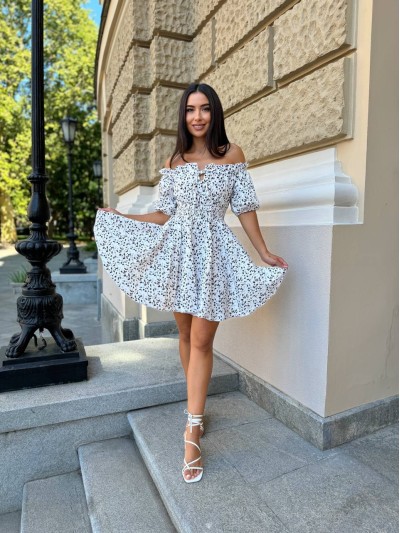 Муслиновое платье мини в черный цветок молочного цвета 31693