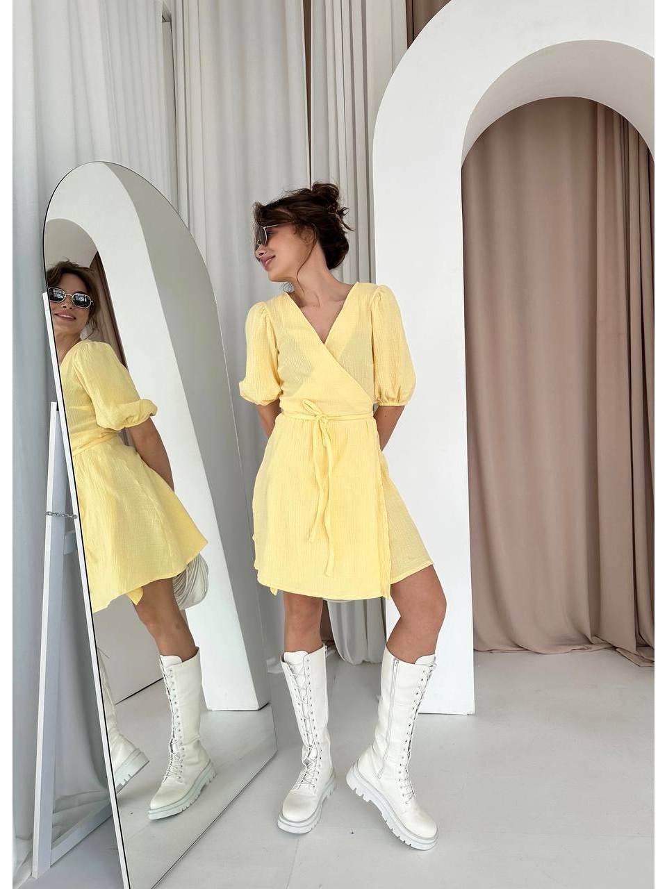 Муслиновый сарафан на запах желтого цвета 33327