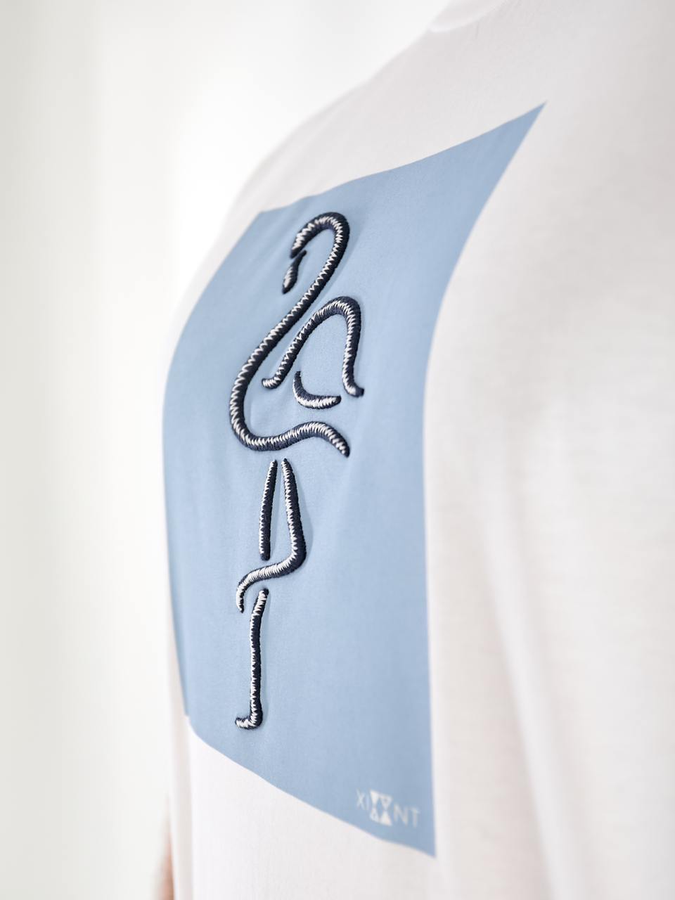 Чоловіча футболка з малюнком білого кольору 33264